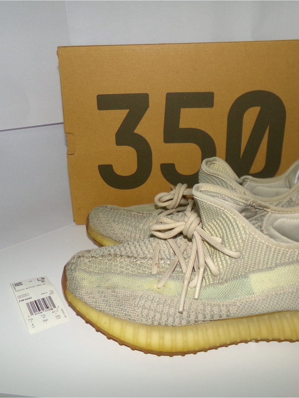 Yeezy Boost 350 V2 Citrin